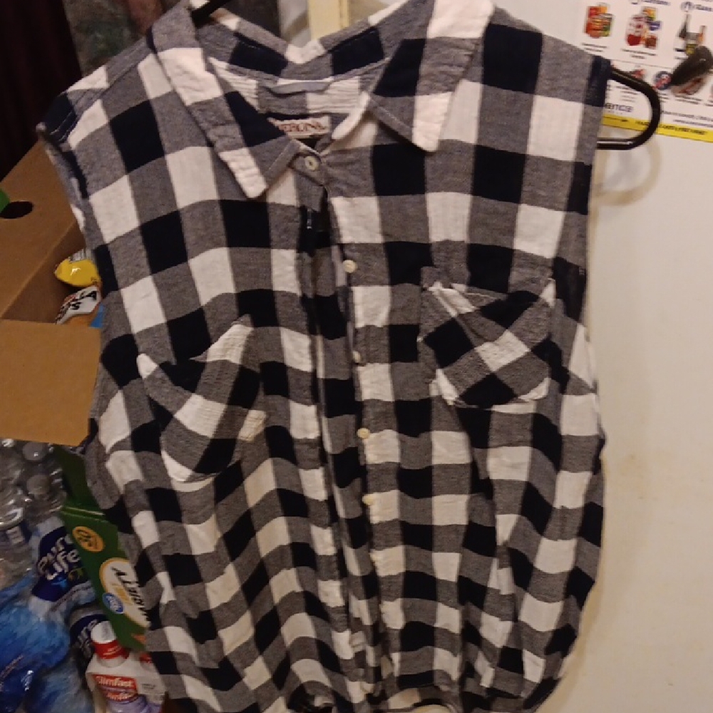 Merona Black and White Plaid Button Down Shirt